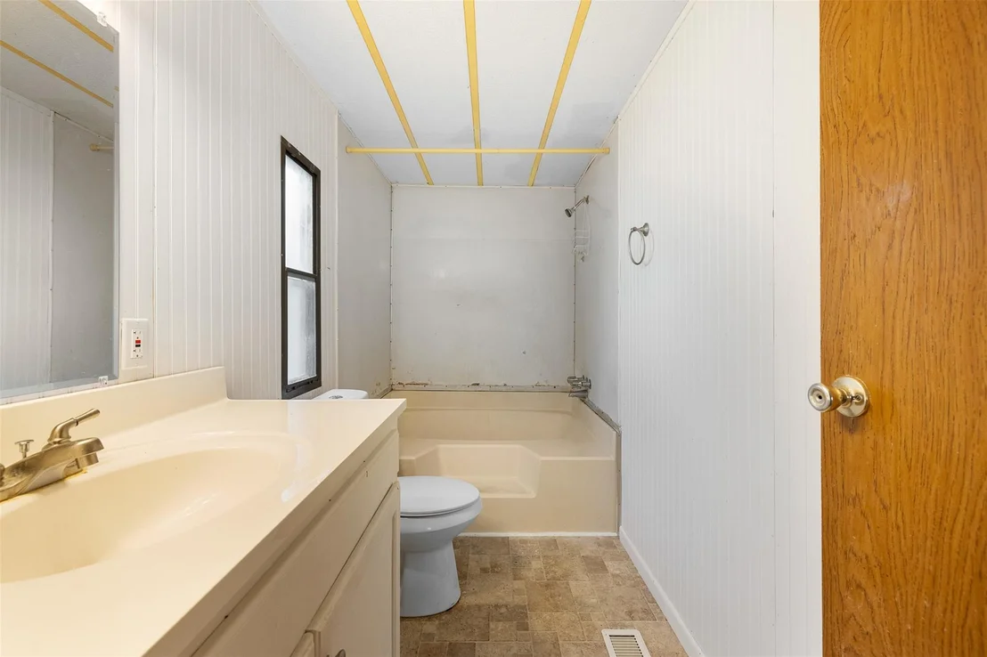 Photo of 214 Oak Park Two
