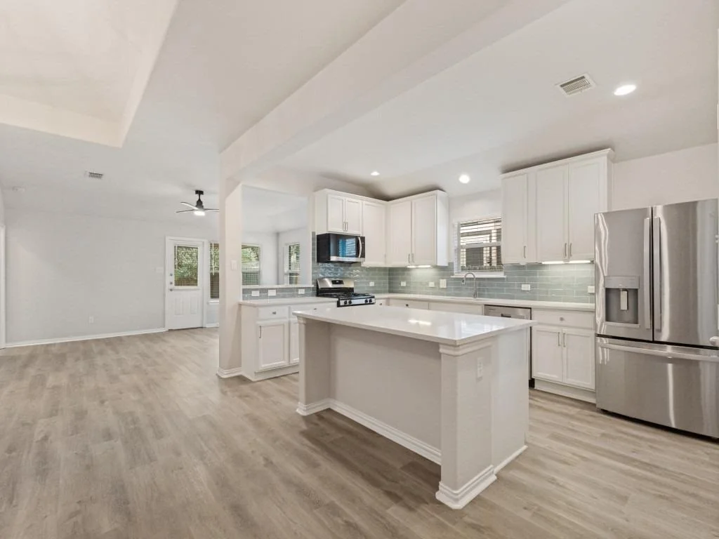 Photo of 232 Strawberry Blonde DR