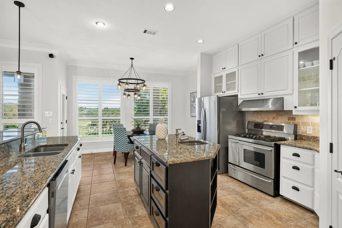 Photo of 47 WATERFALL DR