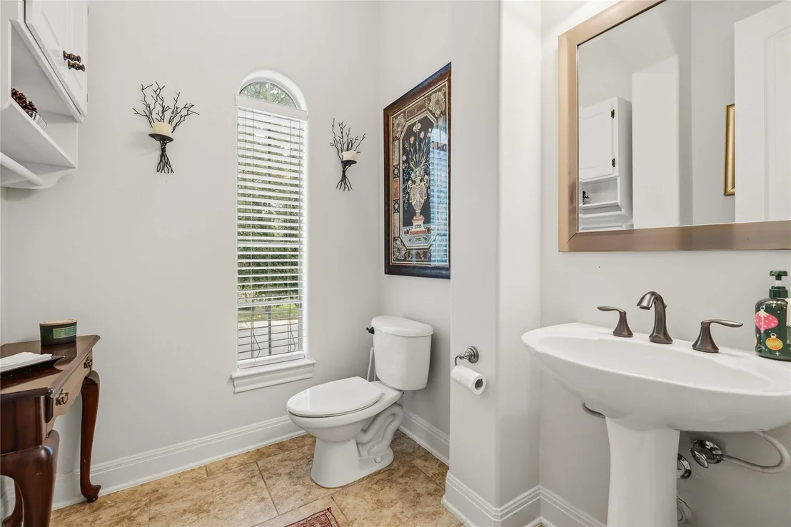 Photo of 15200 Spillman Ranch LOOP