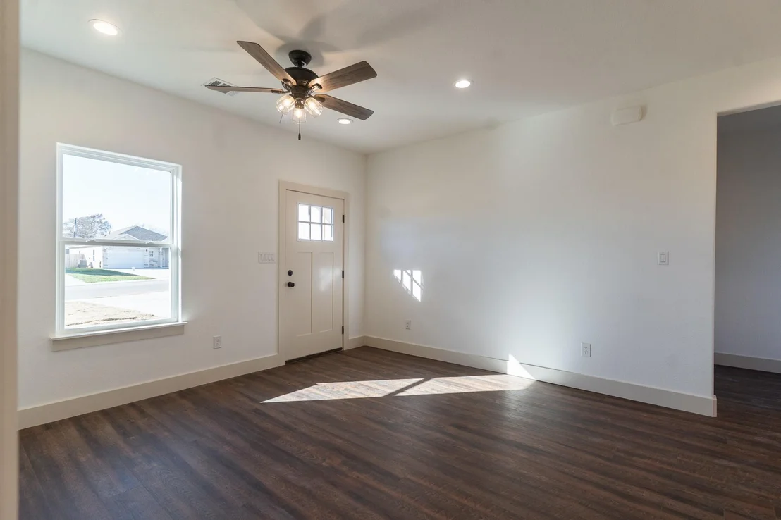 Photo of 302 String Prairie WAY