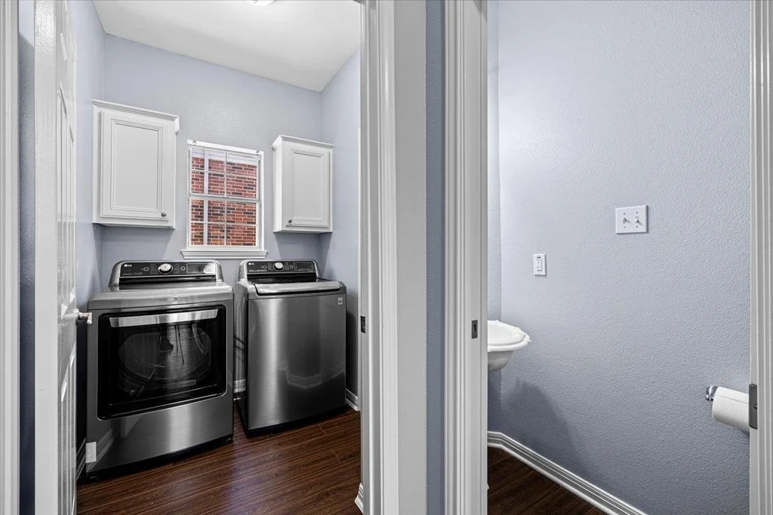 Photo of 10912 Chestnut Ridge RD