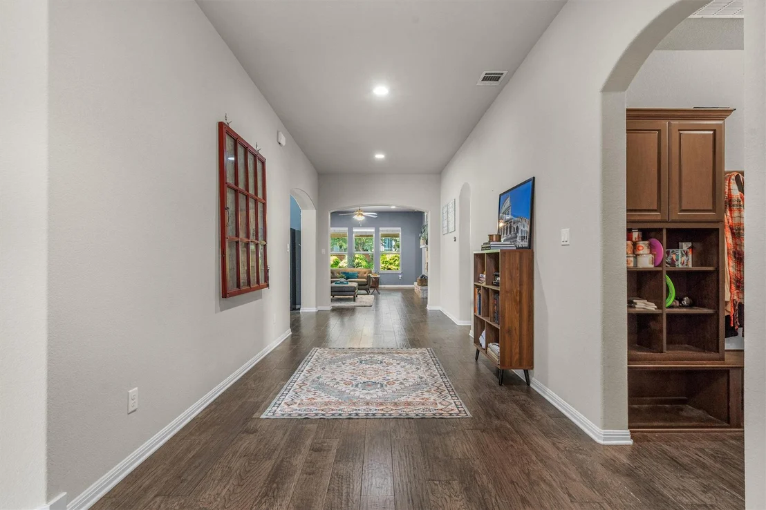 Photo of 2520 Weeping Beech LN