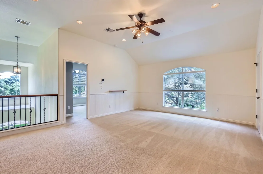 Photo of 2835 Checker DR