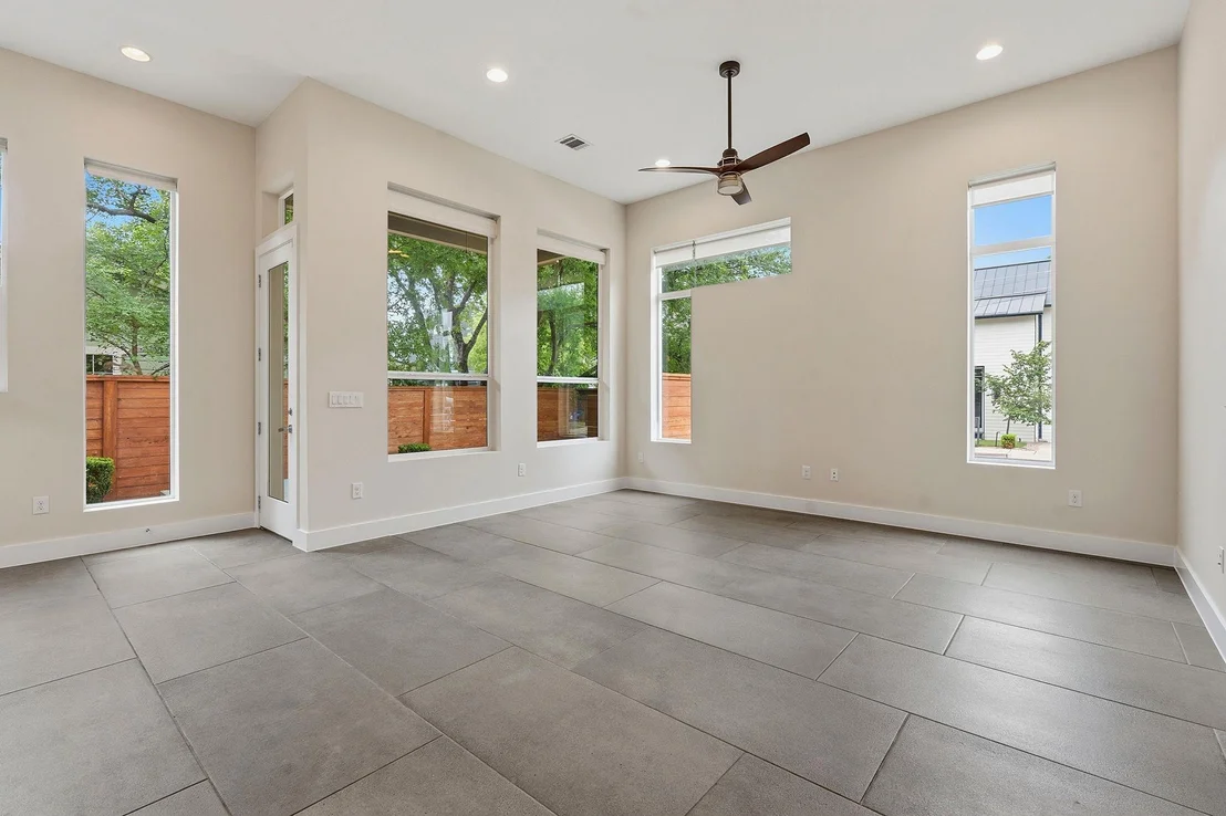 Photo of 1307 Clifford Ave