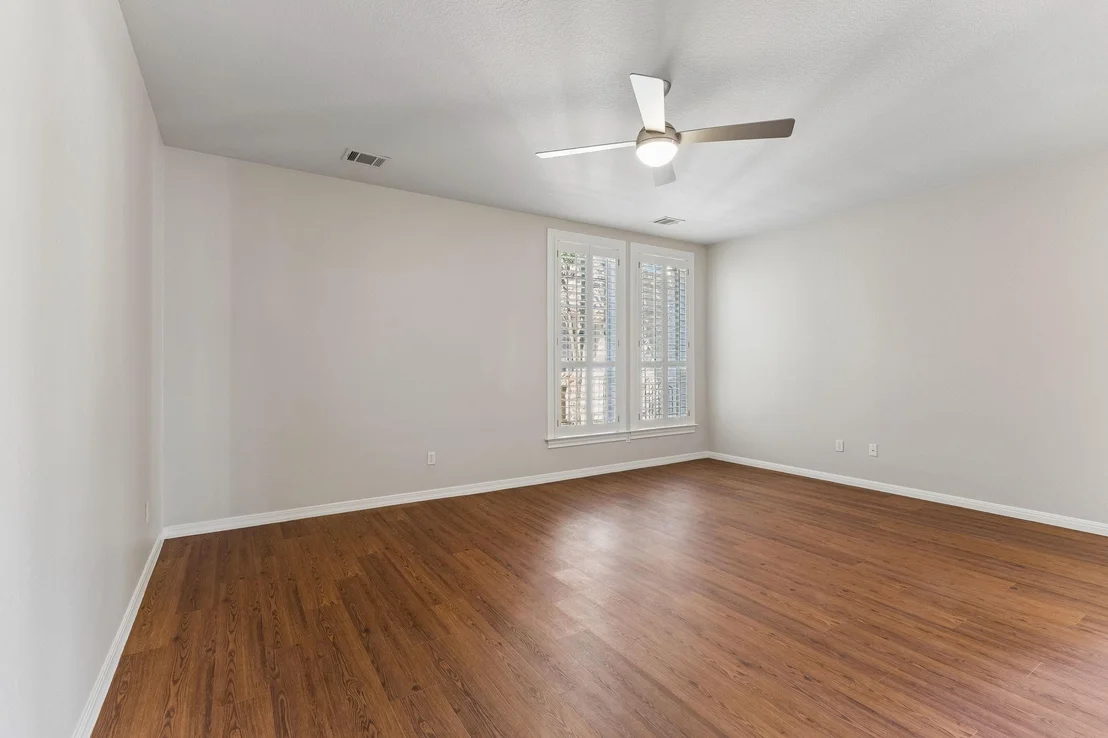 Photo of 347 The Hills DR