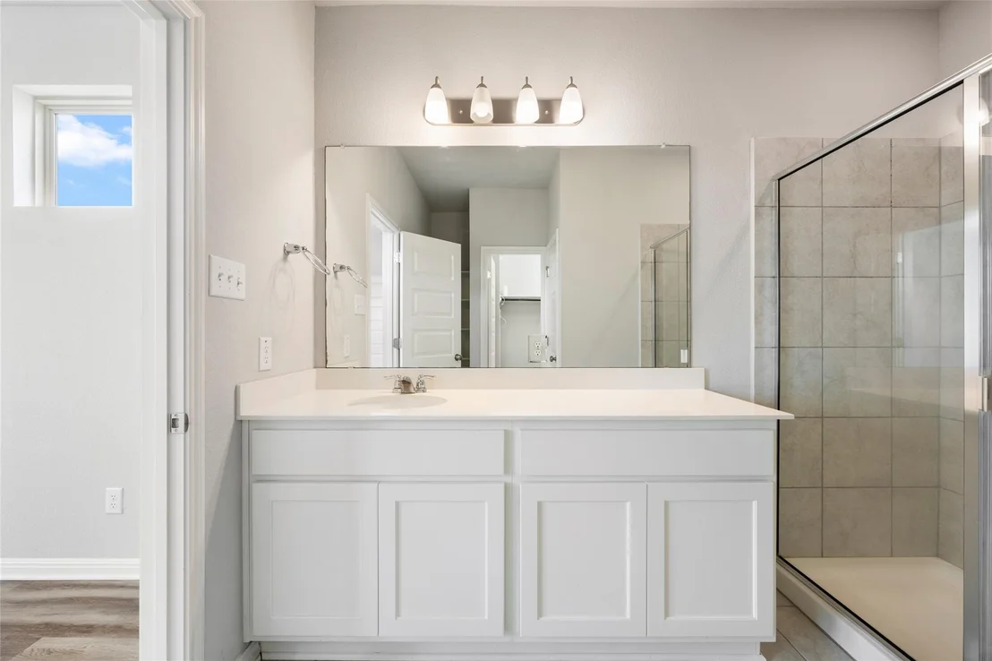 Photo of 101 Quiet Man DR