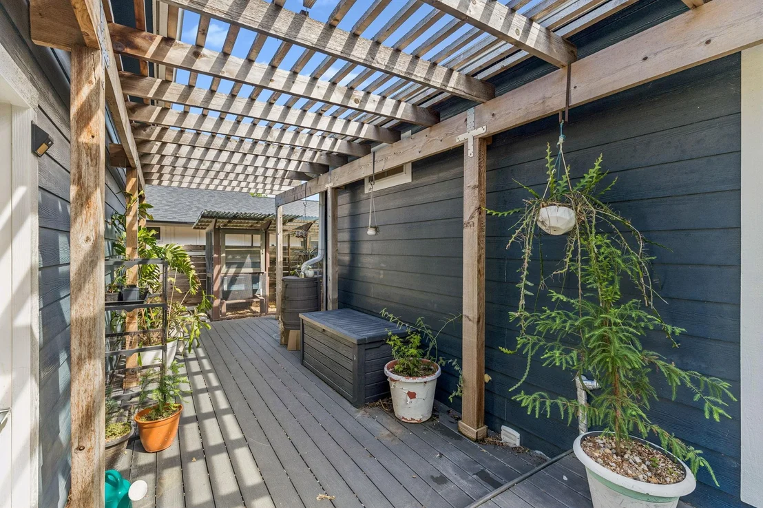 Photo of 4608 Wally Ave