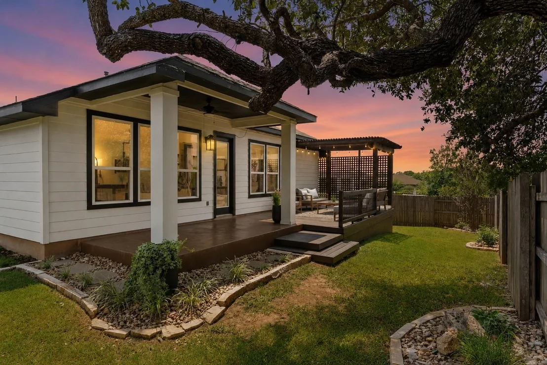 Photo of 396 Gunnison WAY