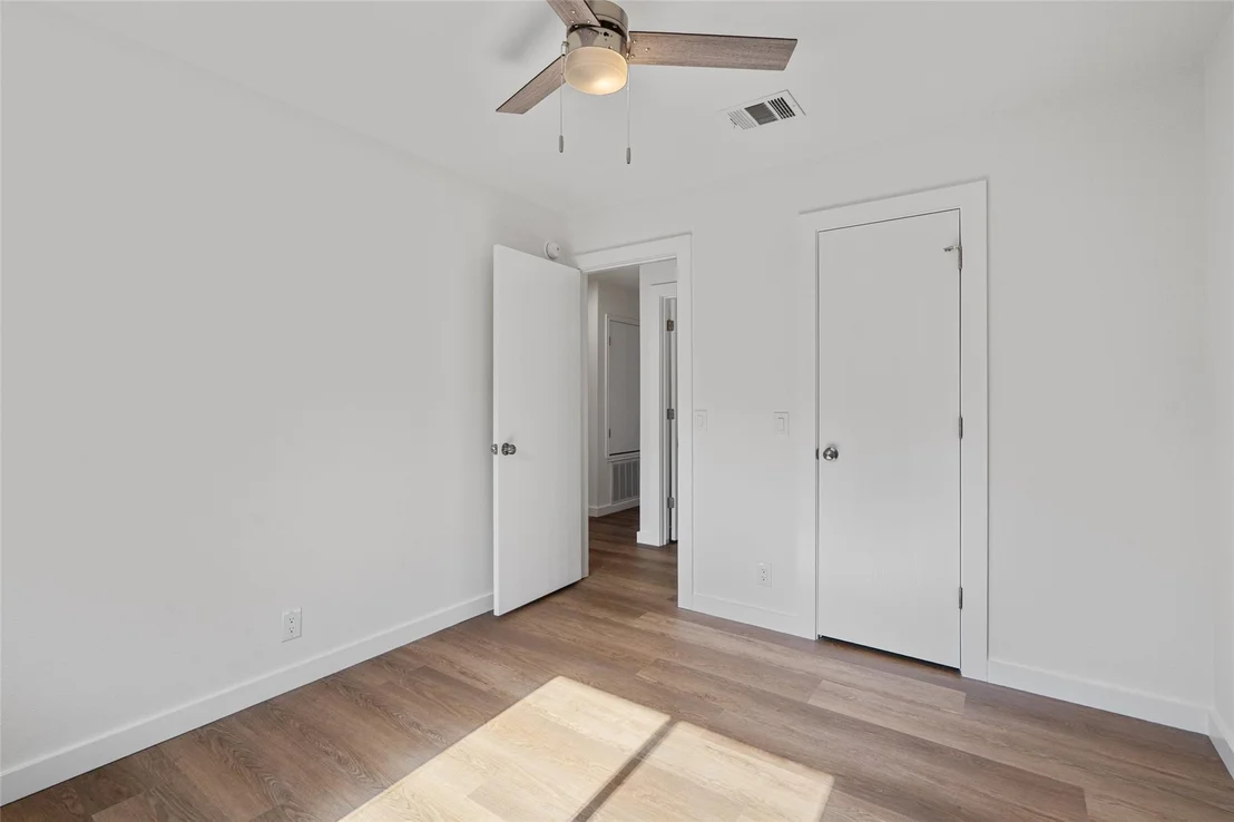 Photo of 500 Mitchell DR