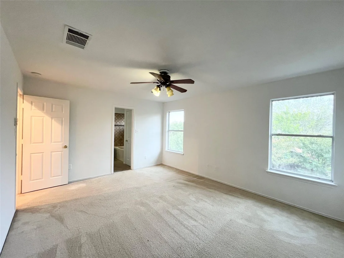 Photo of 1032 Doras DR