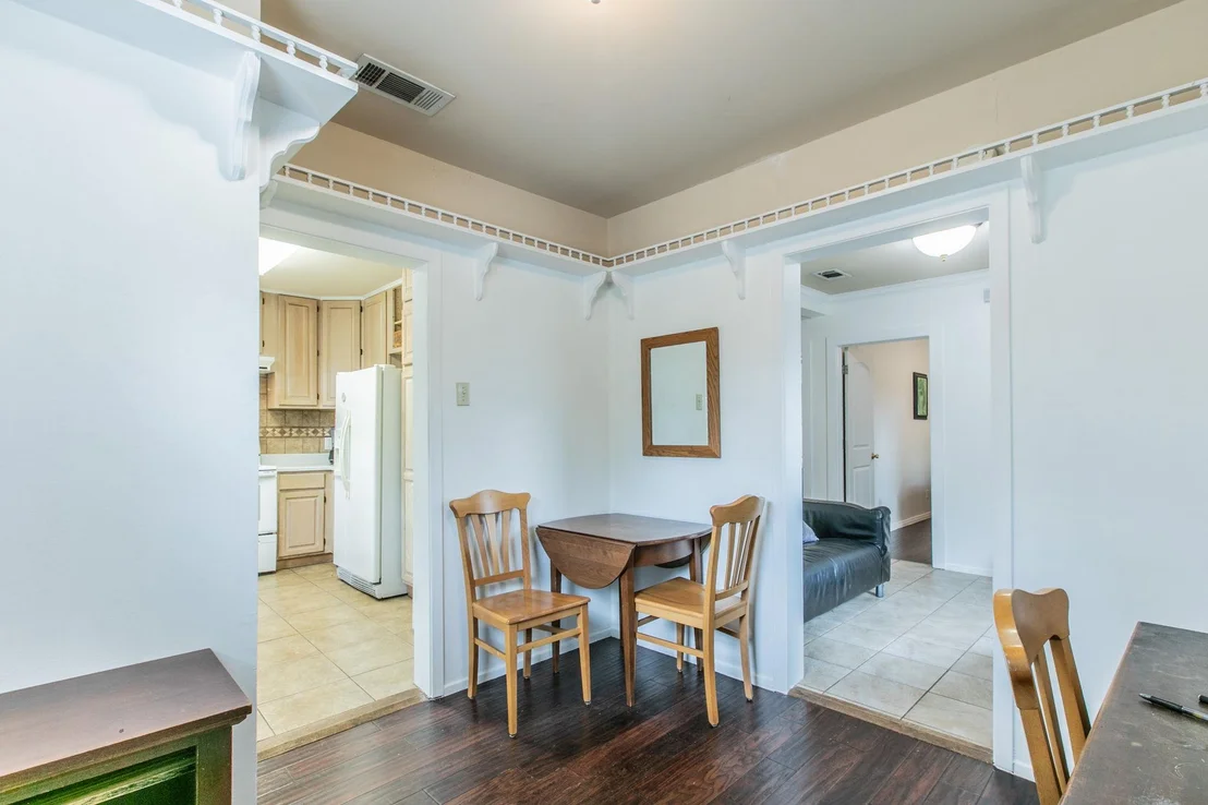 Photo of 1107 Vargas RD