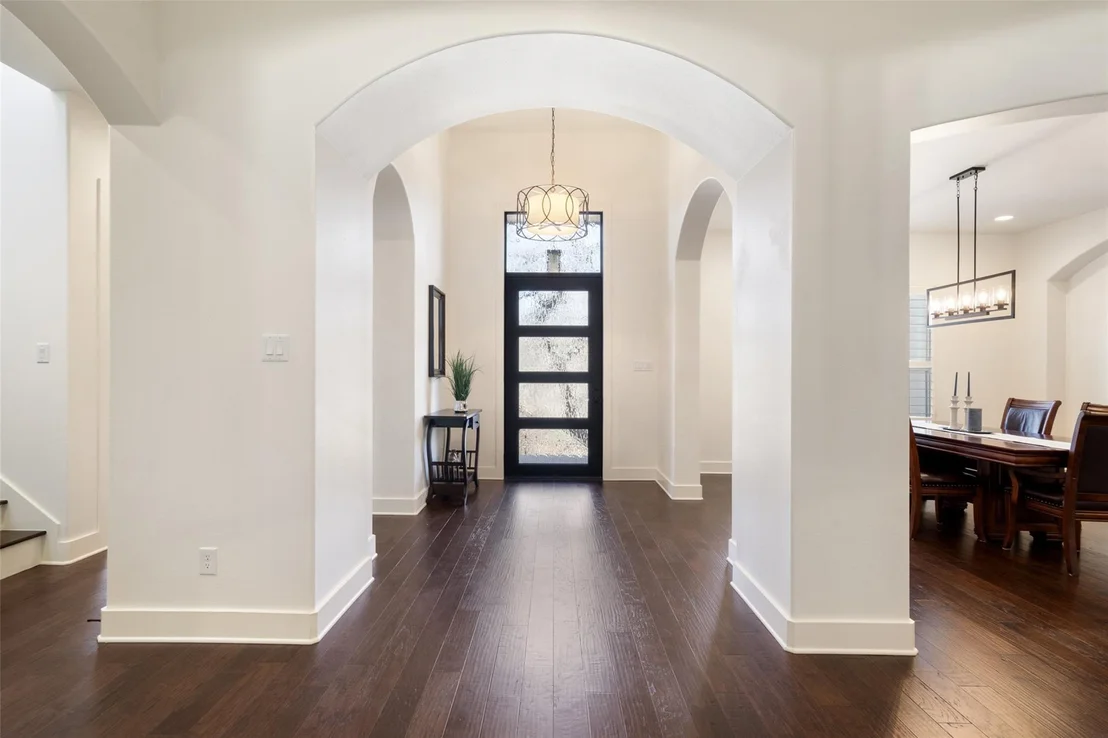 Photo of 1117 Lions Lair
