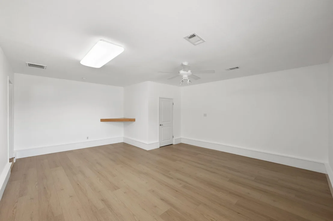 Photo of 900 Austin Highlands BLVD