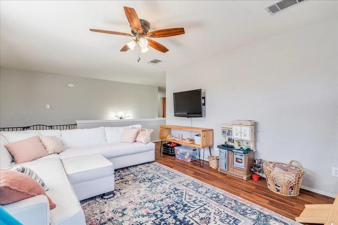 Photo of 7529 Cats Eye LN