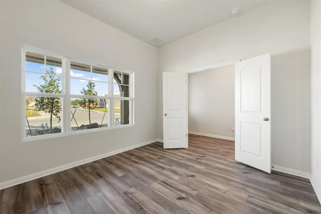 Photo of 536 Redding WAY
