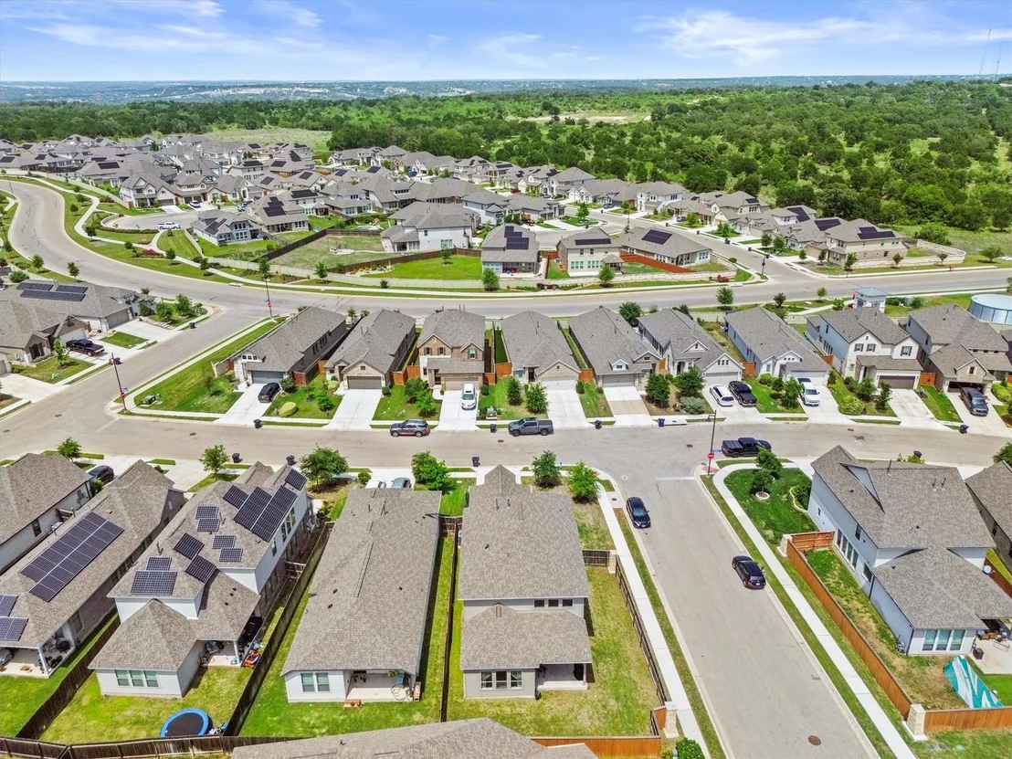 Photo of 120 Freeman Loop LOOP