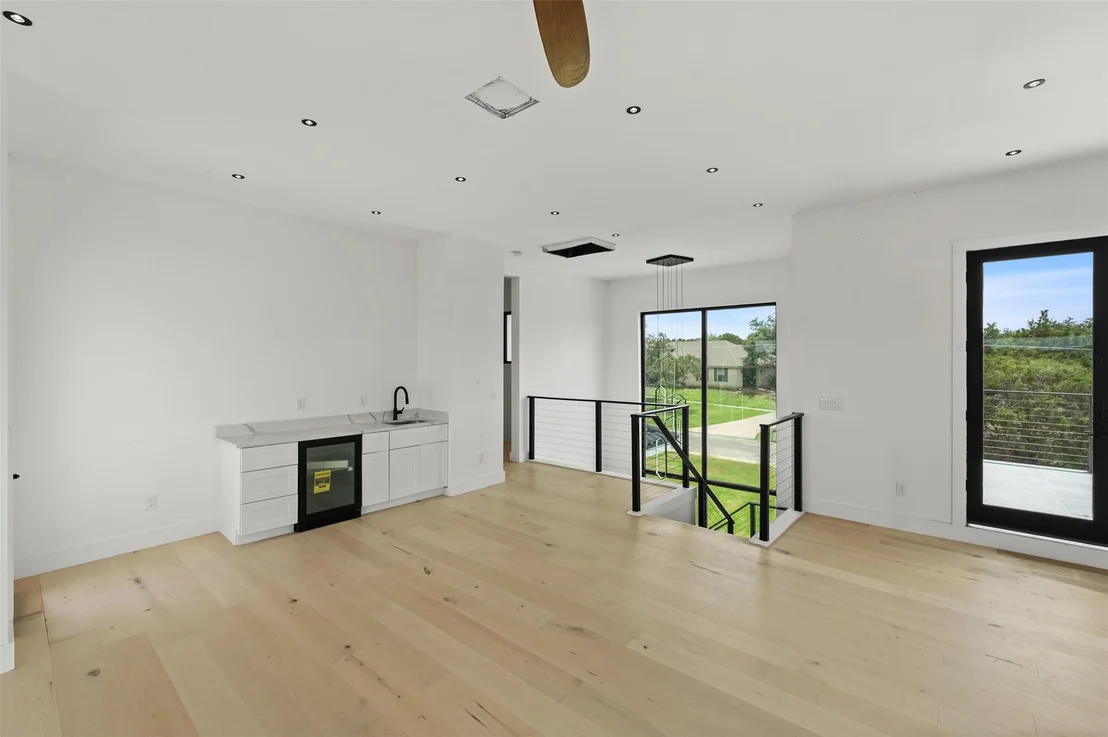 Photo of 4997 Comanche DR