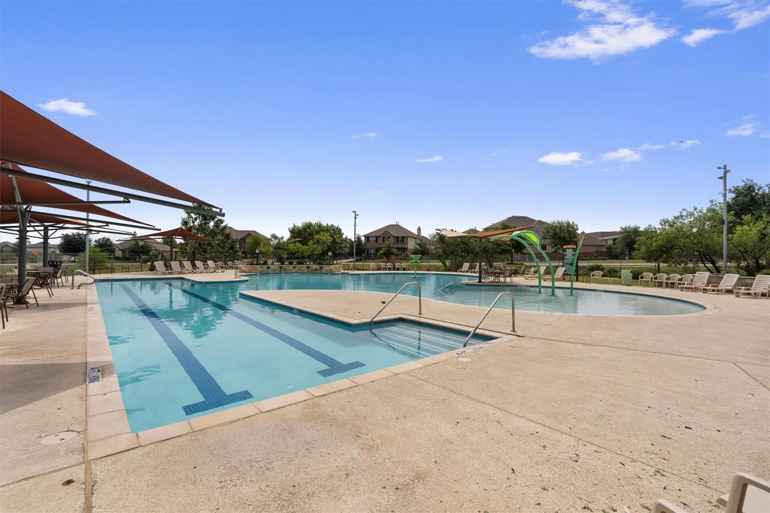 Photo of 1008 Clearwing CIR