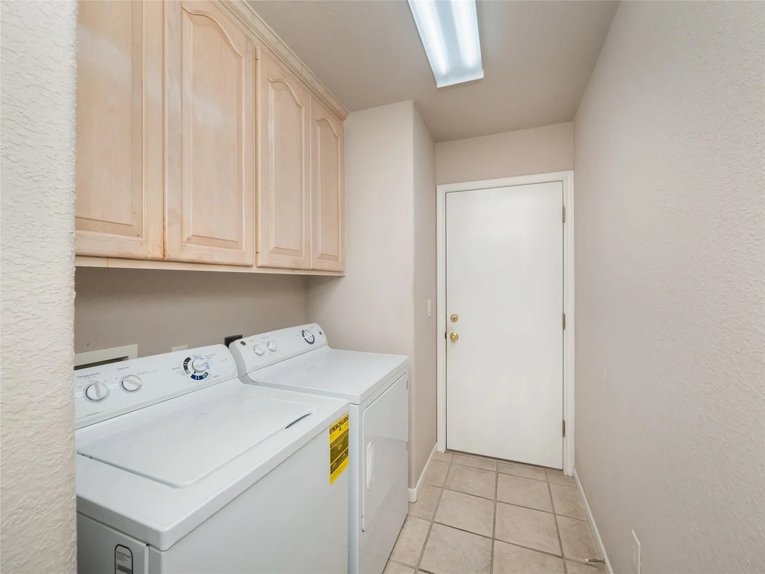 Photo of 16 Augusta DR