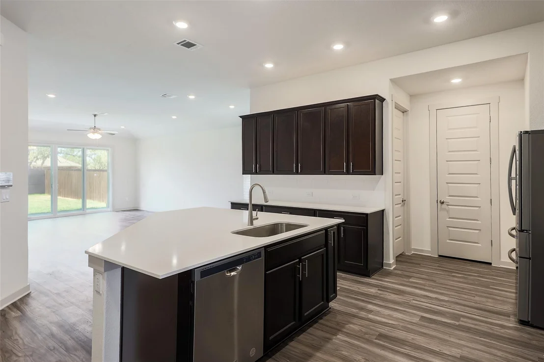 Photo of 1917 Centerline LN