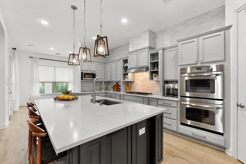 Photo of 102 Kildrummy LN