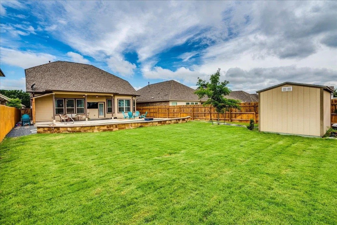 Photo of 610 Stonewood LN