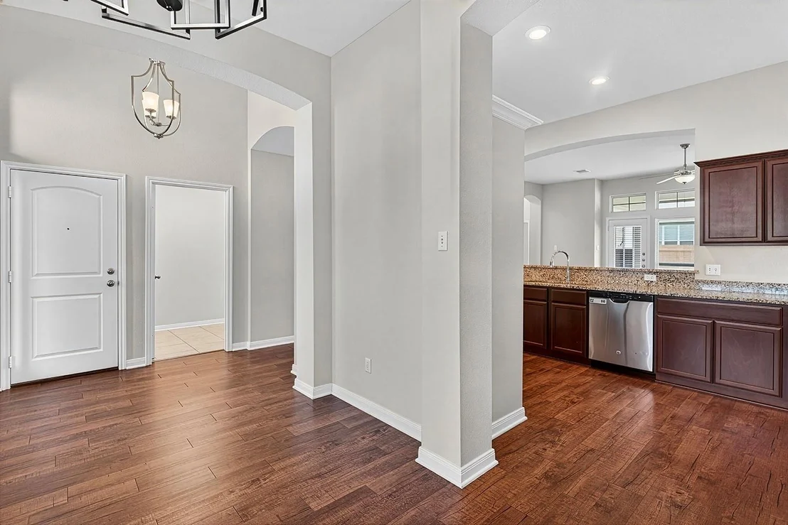 Photo of 4716 Farrell LN