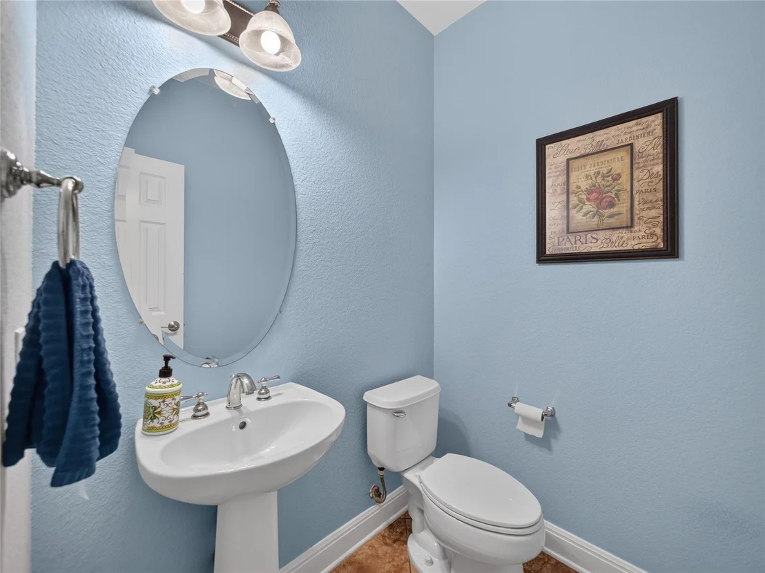 Photo of 3500 Hamlet CV