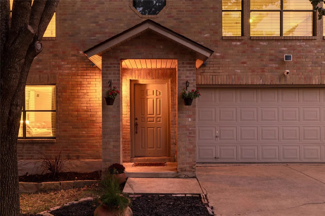 Photo of 1311 Irene DR