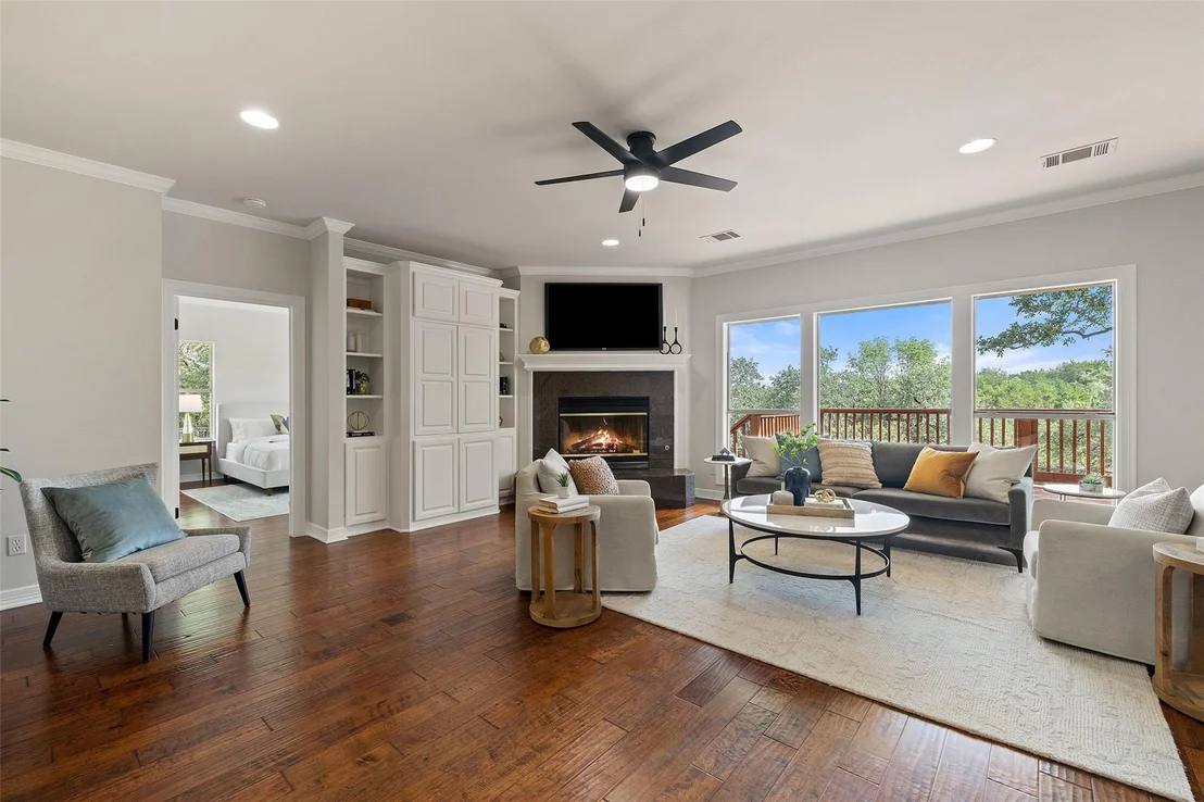Photo of 604 N River Hills RD