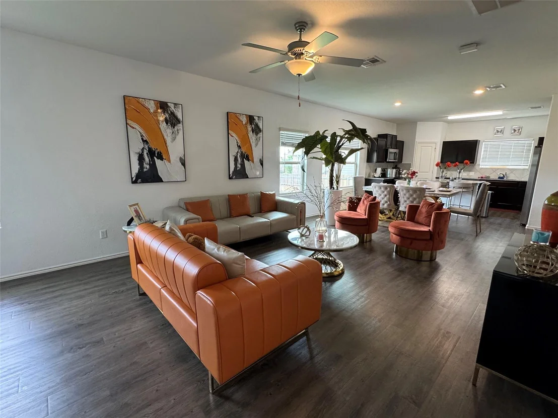 Photo of Unit 121 at 524 Circle WAY