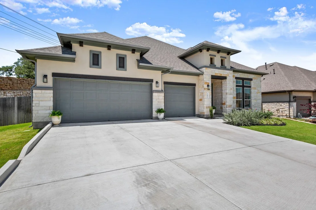 Photo of 147 Epoch DR