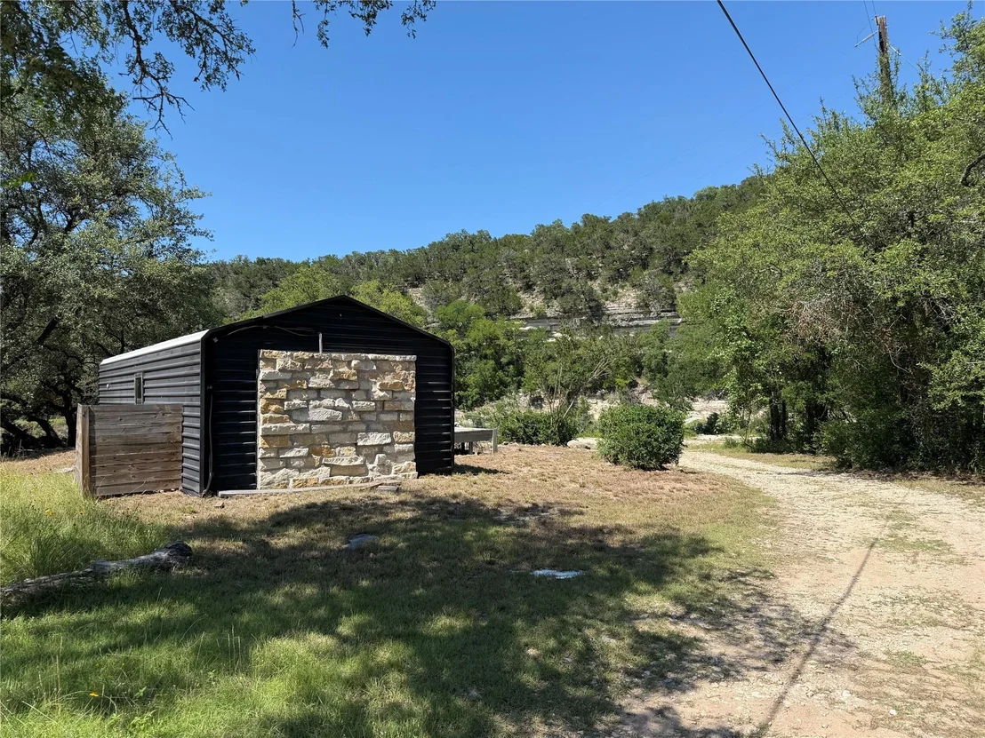 Photo of 17702 Sandy LN