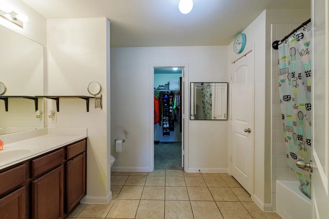 Photo of 209 Farmer LN