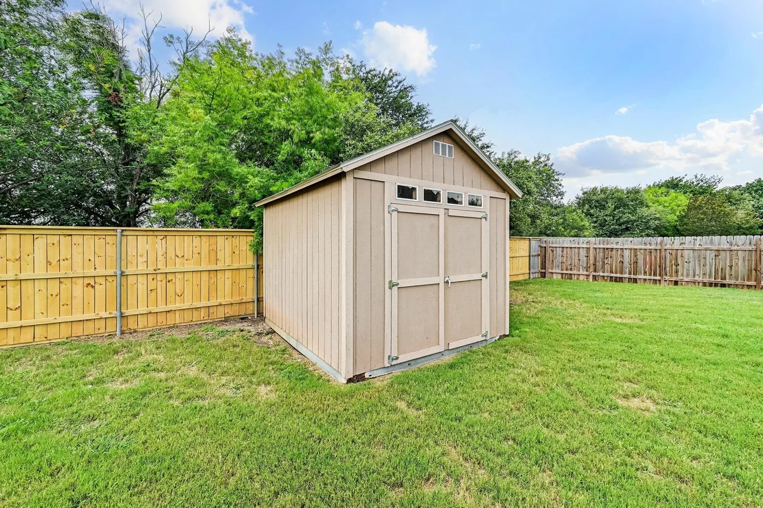 Photo of 1441 Rainbow Parke DR