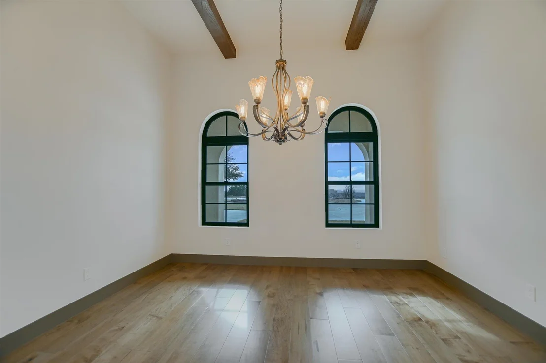 Photo of 401 Eagle Ridge