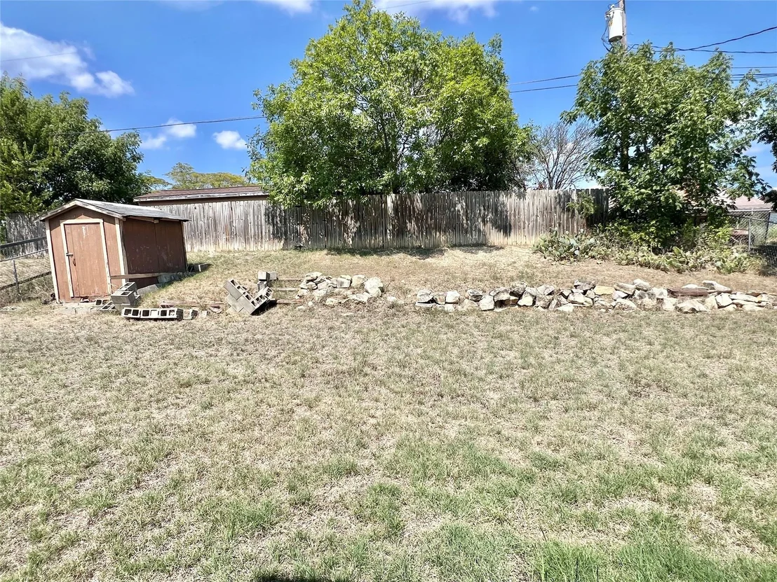 Photo of 105 Lariat CIR