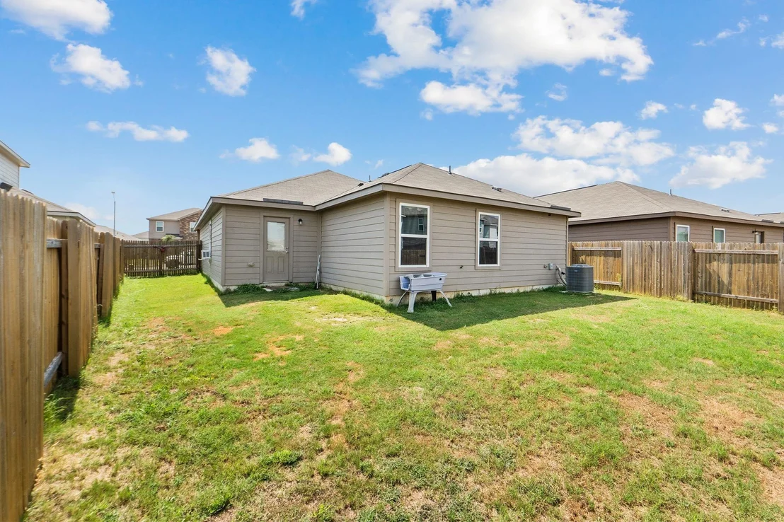 Photo of 113 Stratton LN