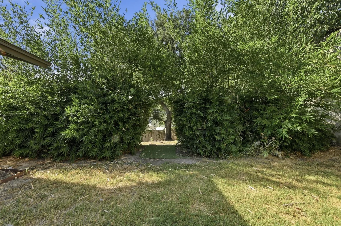 Photo of 2600 Oakhaven DR