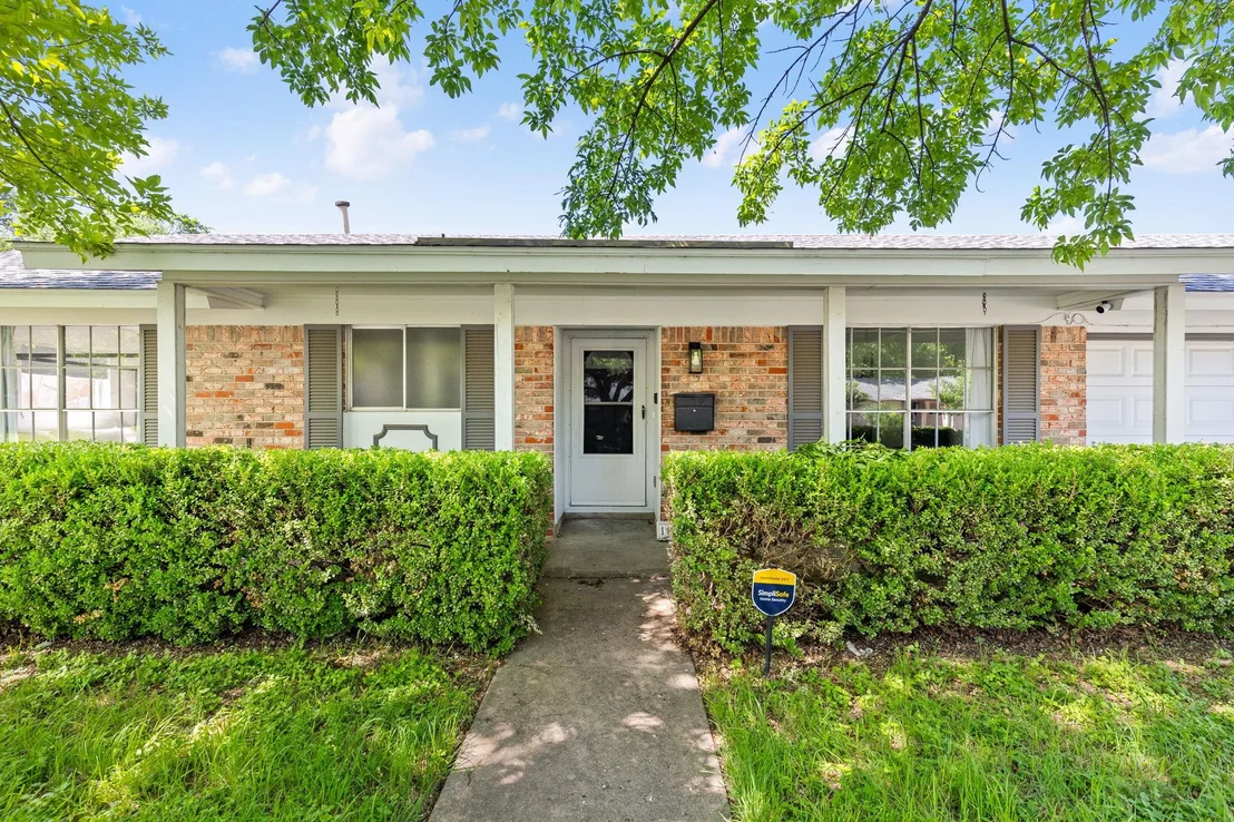 Photo of 1801 Belford DR