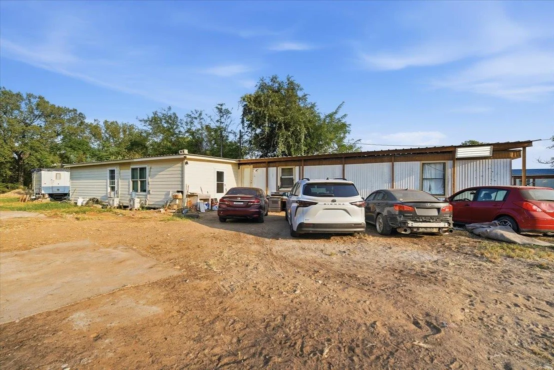 Photo of 149 Hiway 40