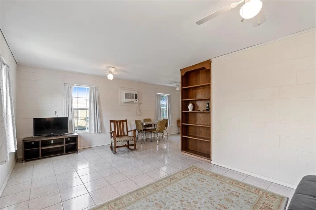 Photo of 106 Overview DR