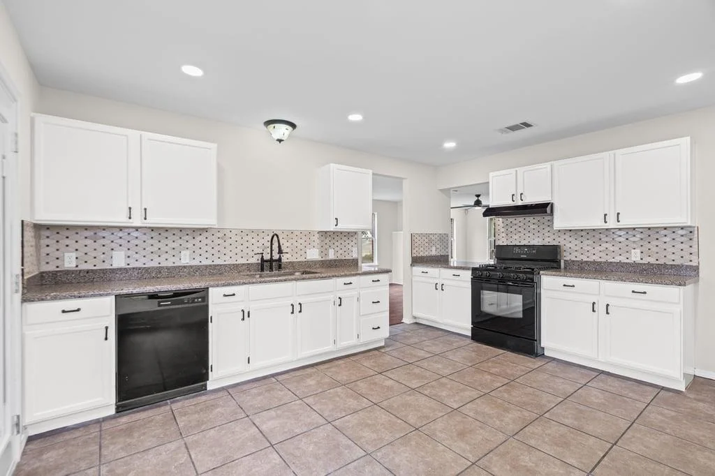 Photo of 1810 Summer Rain DR