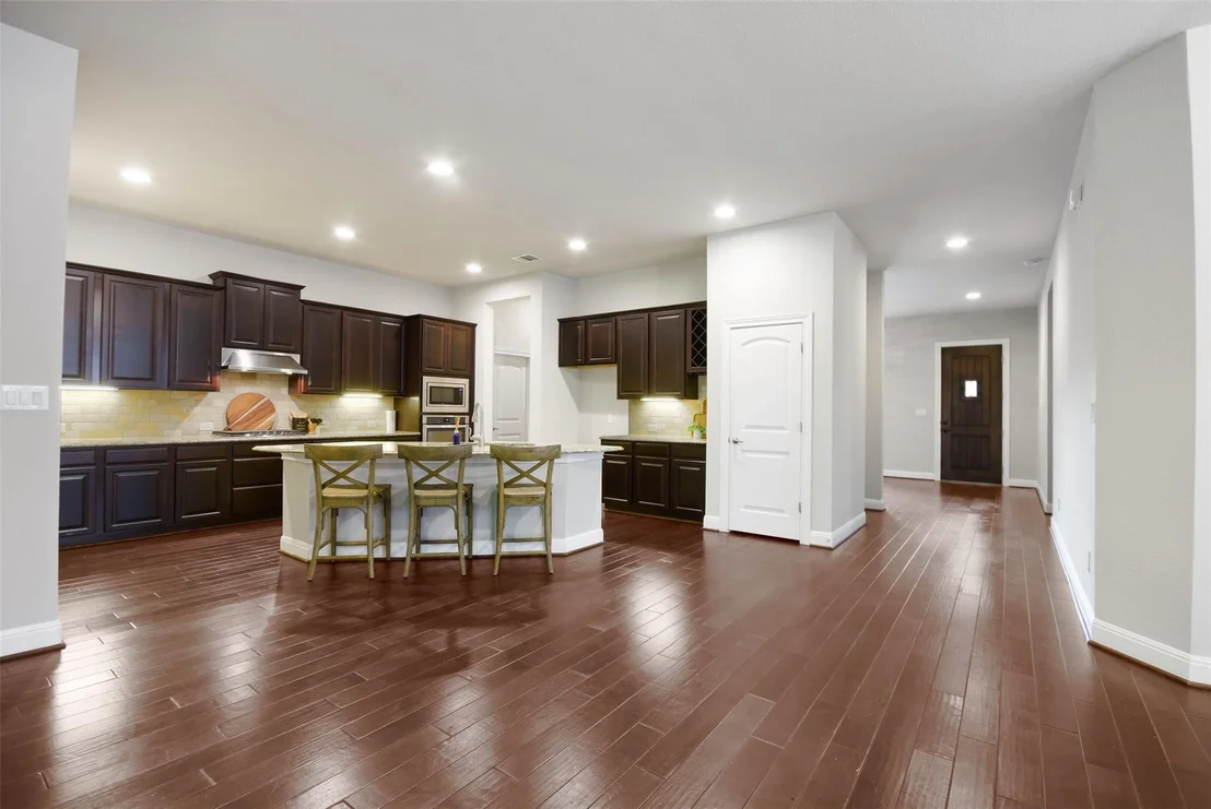 Photo of 2427 Centennial LOOP