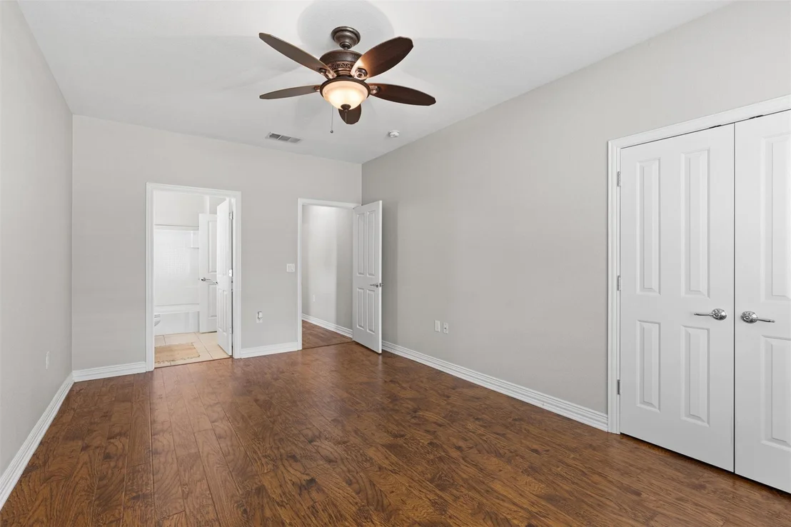 Photo of 102 Emory Peak TRL