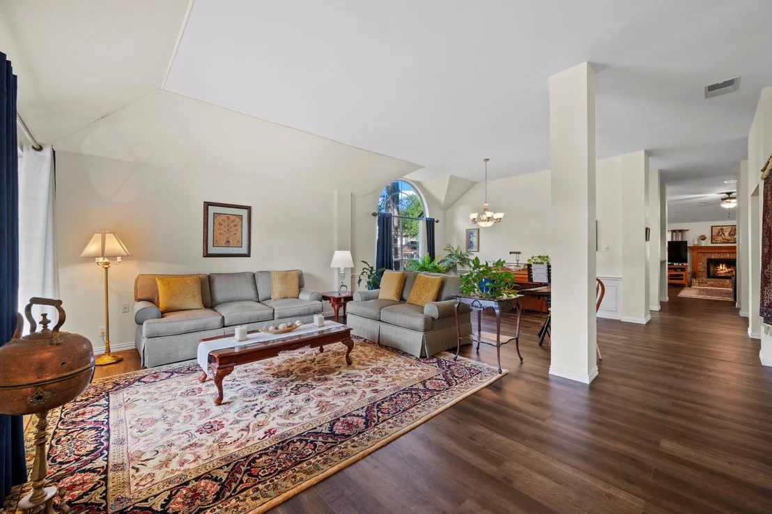 Photo of 803 Oak Park DR