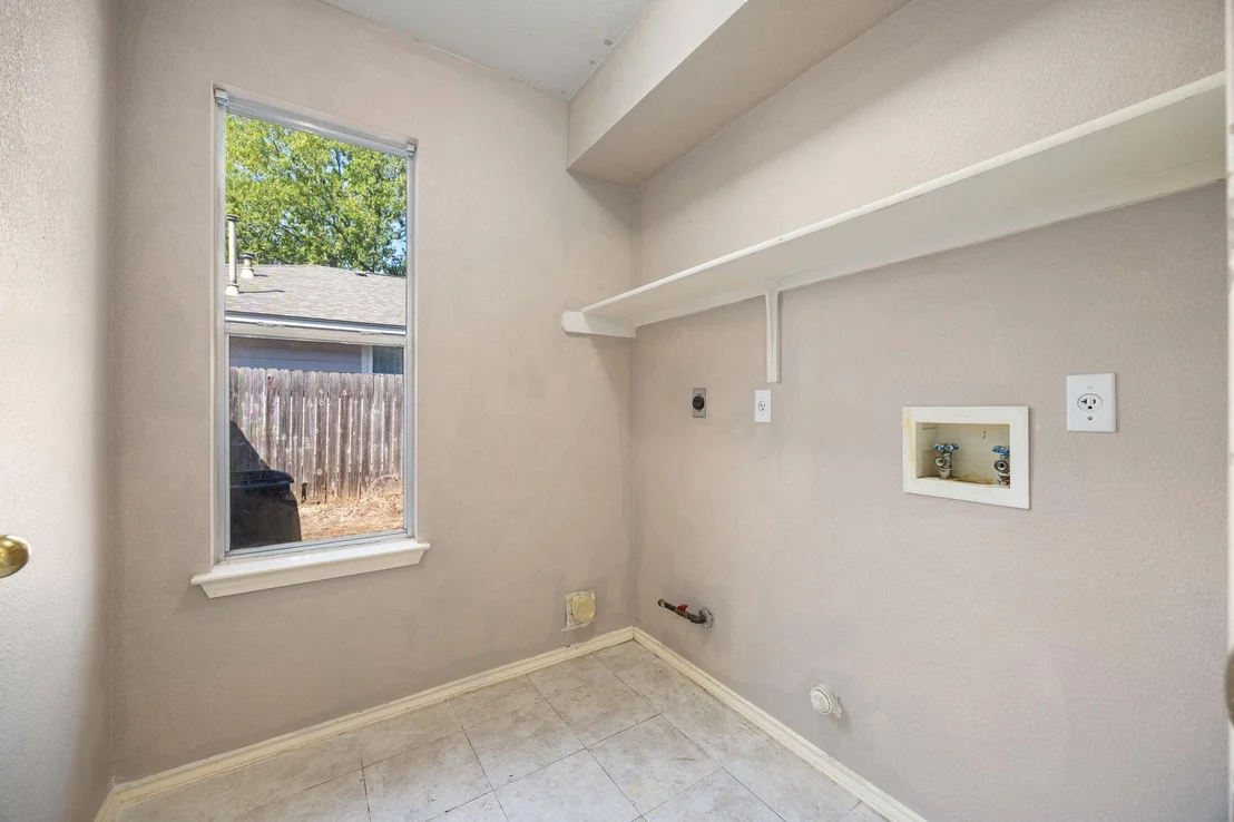 Photo of 8845 Francia TRL