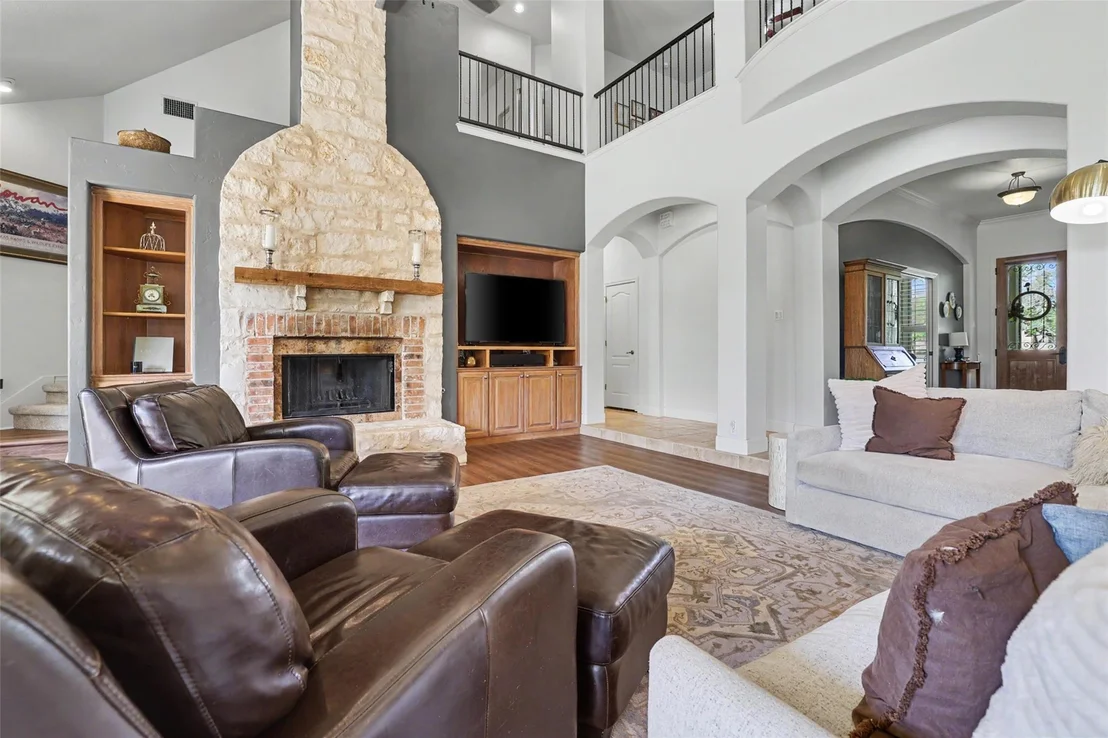 Photo of 426 Logan Ranch RD