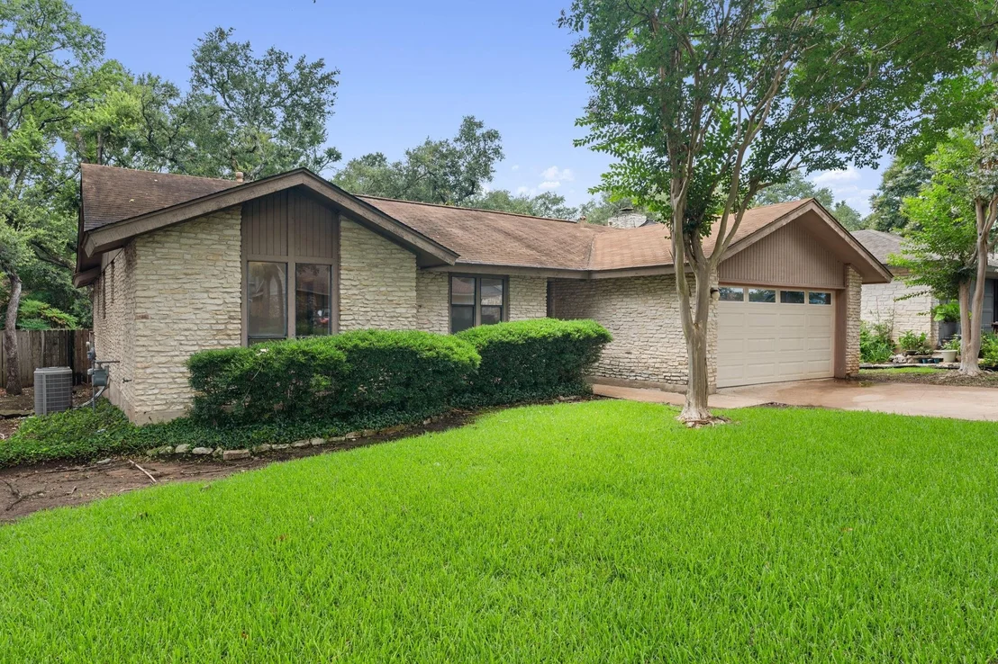 Photo of 4709 Cap Rock DR